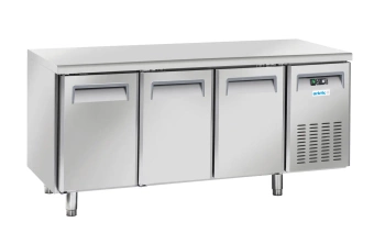 Table de congélation 3-portes avec groupe latéral, 400 l, 6 étagères | ARKTIC 236741