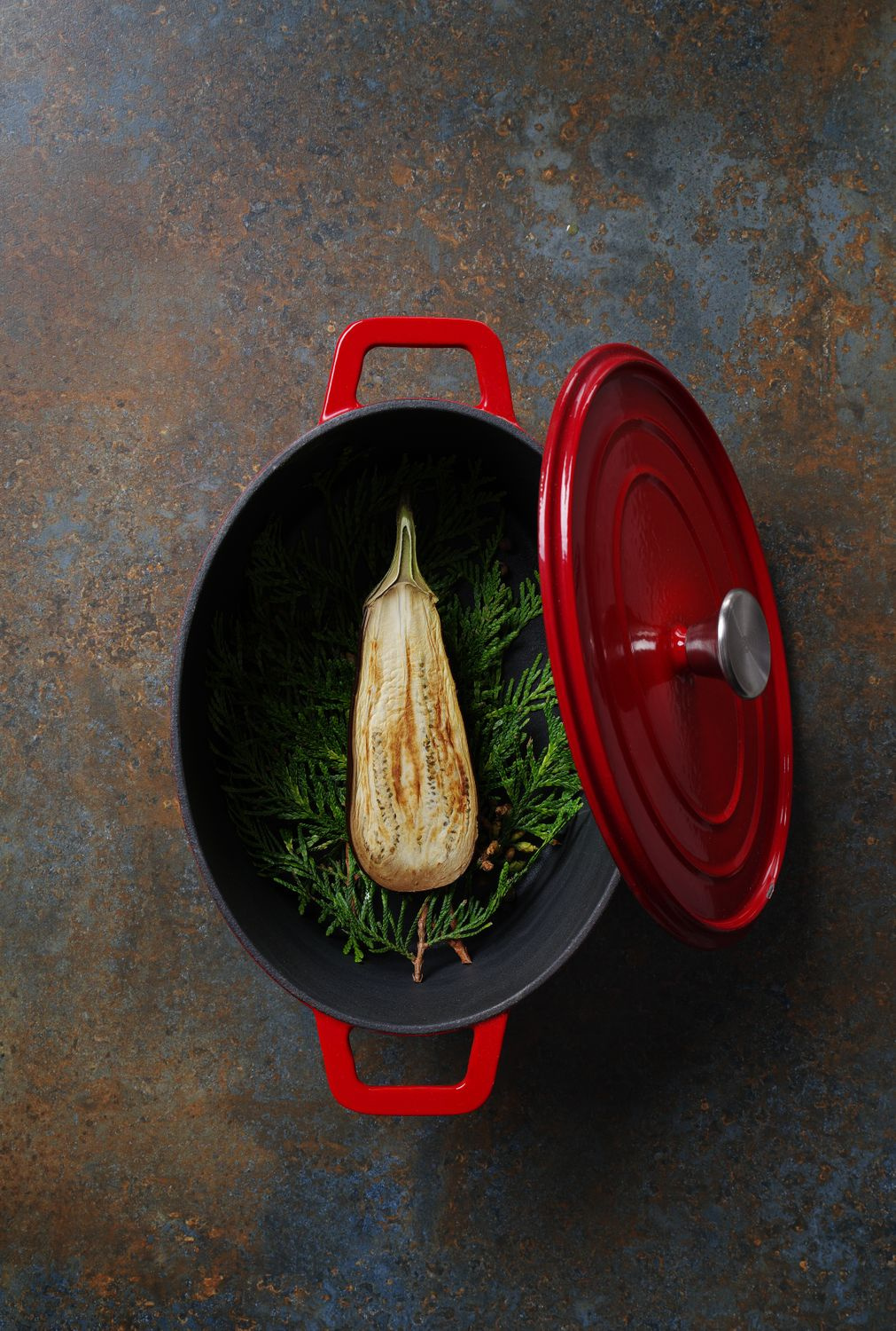 Cocotte en fonte avec couvercle rouge - cap. 4L l HENDI 626849