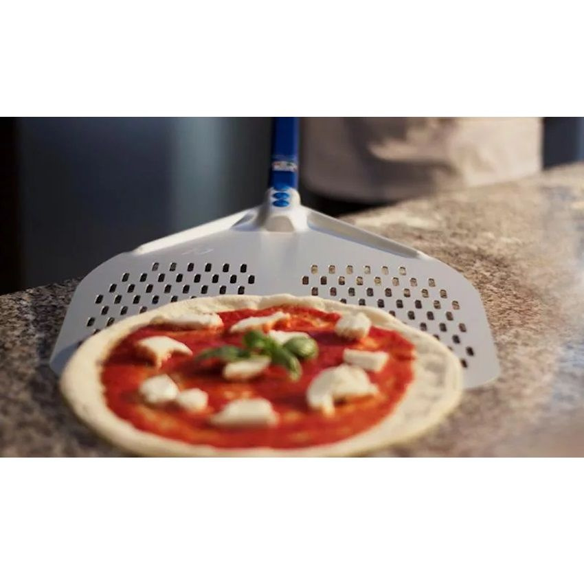 Pelle à pizza rectangulaire, perforée en aluminium anodisé | GI.METAL A-45RF/120