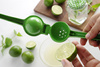 Presse-citron vert pour limes - vert | BARUP 592045